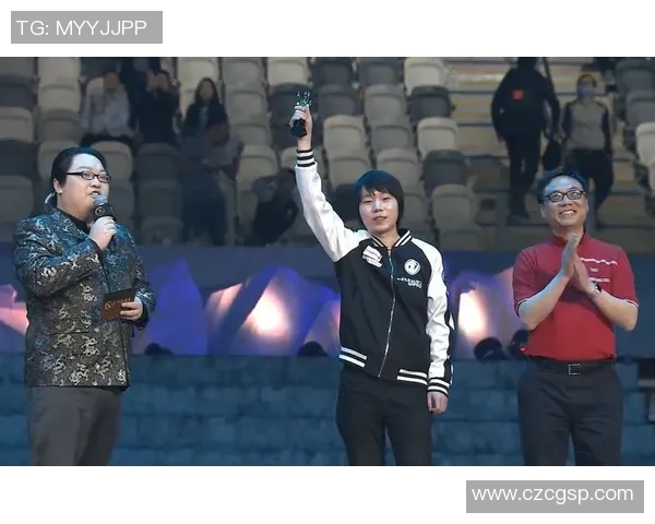 杨芳专访：从新手到职业选手的DOTA2成长之路回顾